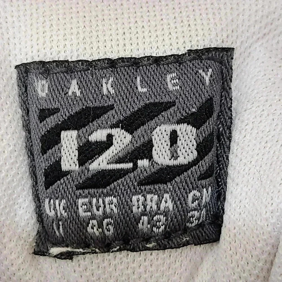 Vintage Oakley White X Chip Foose Design Three Palms Leather Sneakers, Men's 12 - Picture 8 of 9